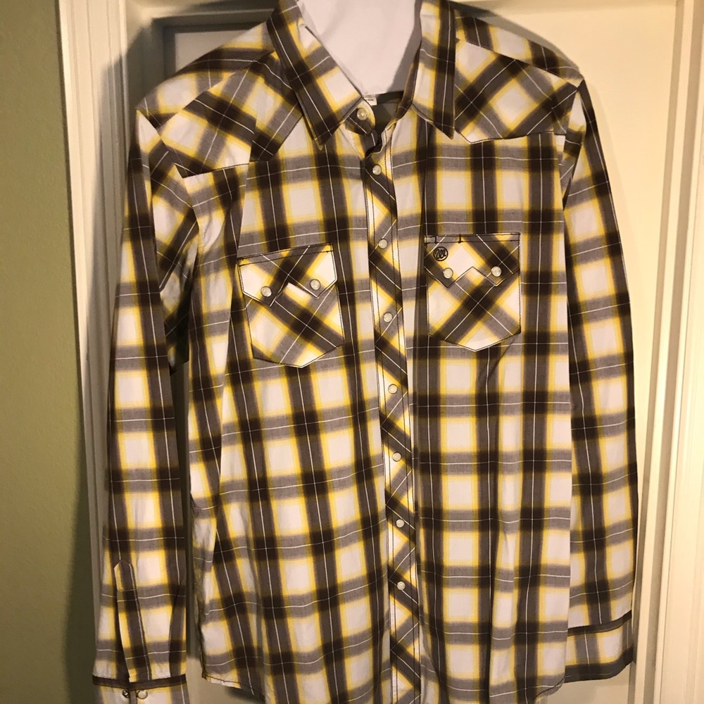Wrangler pearl snap dress shirt